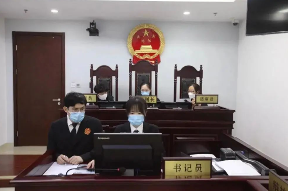 快看！全國首例！近日北京海淀法院對一教職人員宣告終身禁業(yè)